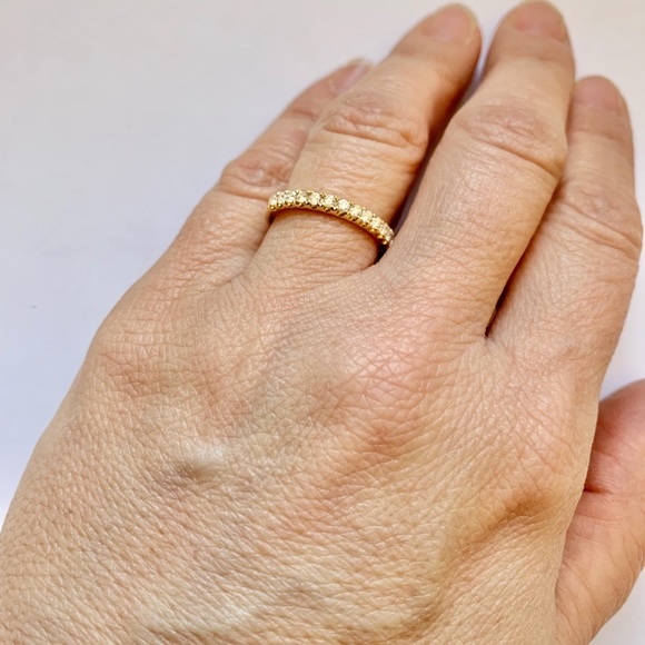 Diamond Band with 15 Round Brilliant Diamonds 14KY - Picture 5 of 8